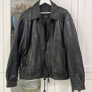 Men’s Black Leather Bomber Jacket
